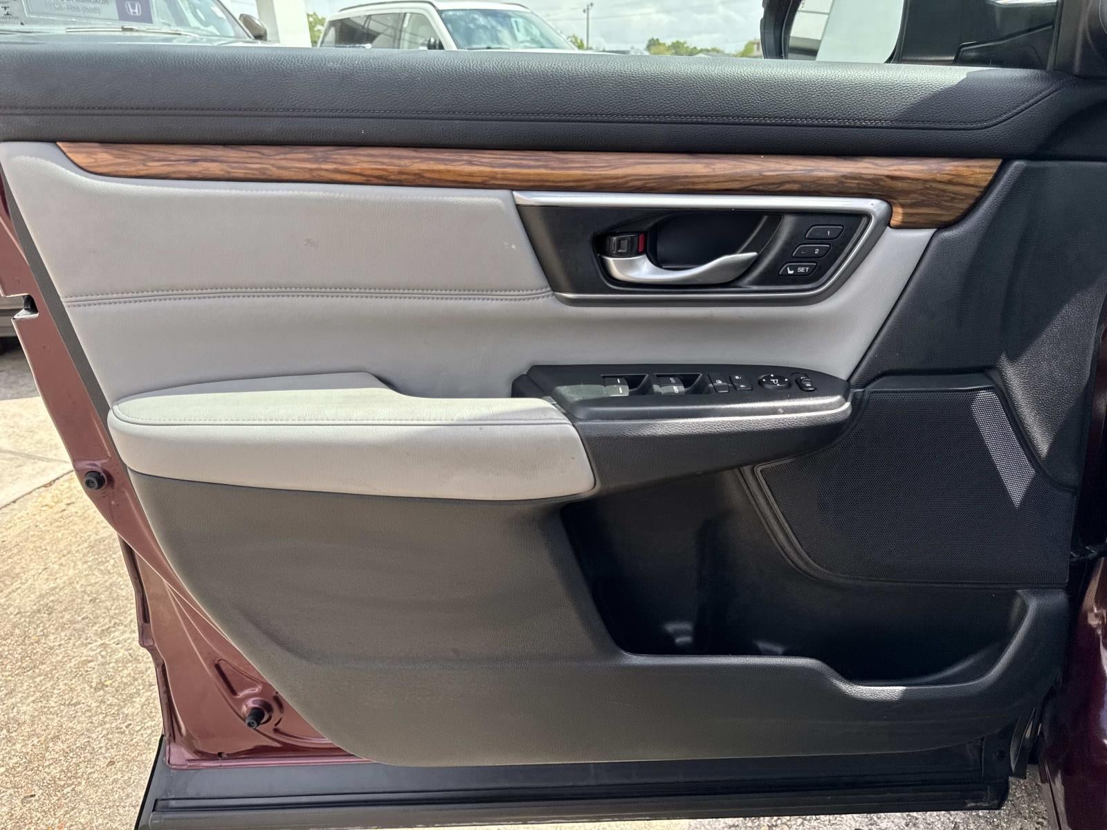 2017 Honda CR-V Touring 2WD