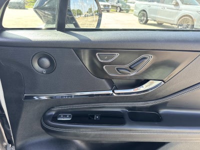 2024 Lincoln Corsair Premiere FWD