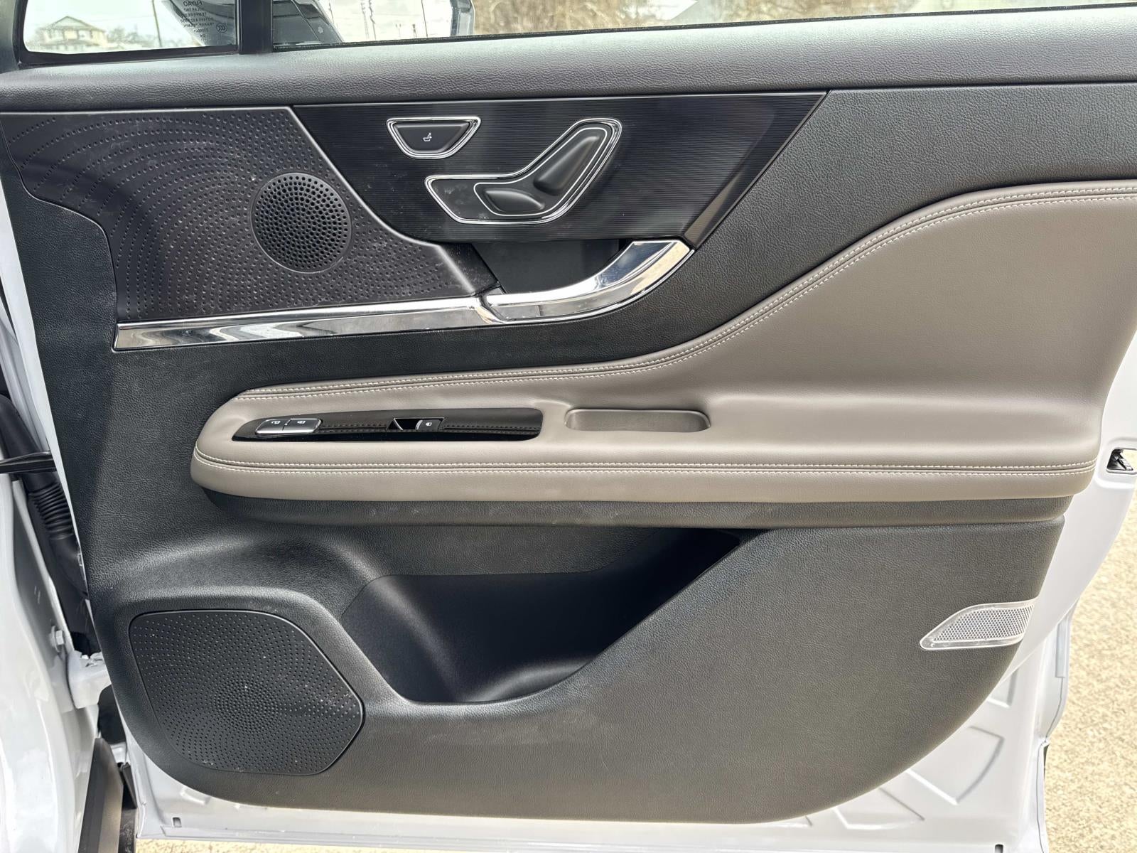 2025 Lincoln Corsair Reserve FWD