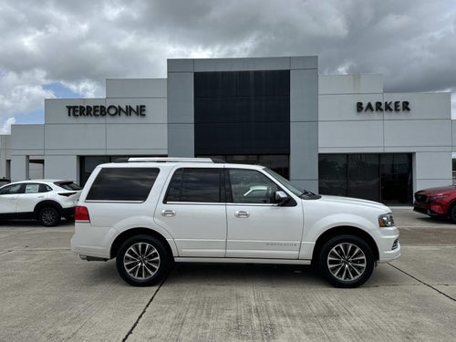 2015 Lincoln Navigator 2WD 4dr