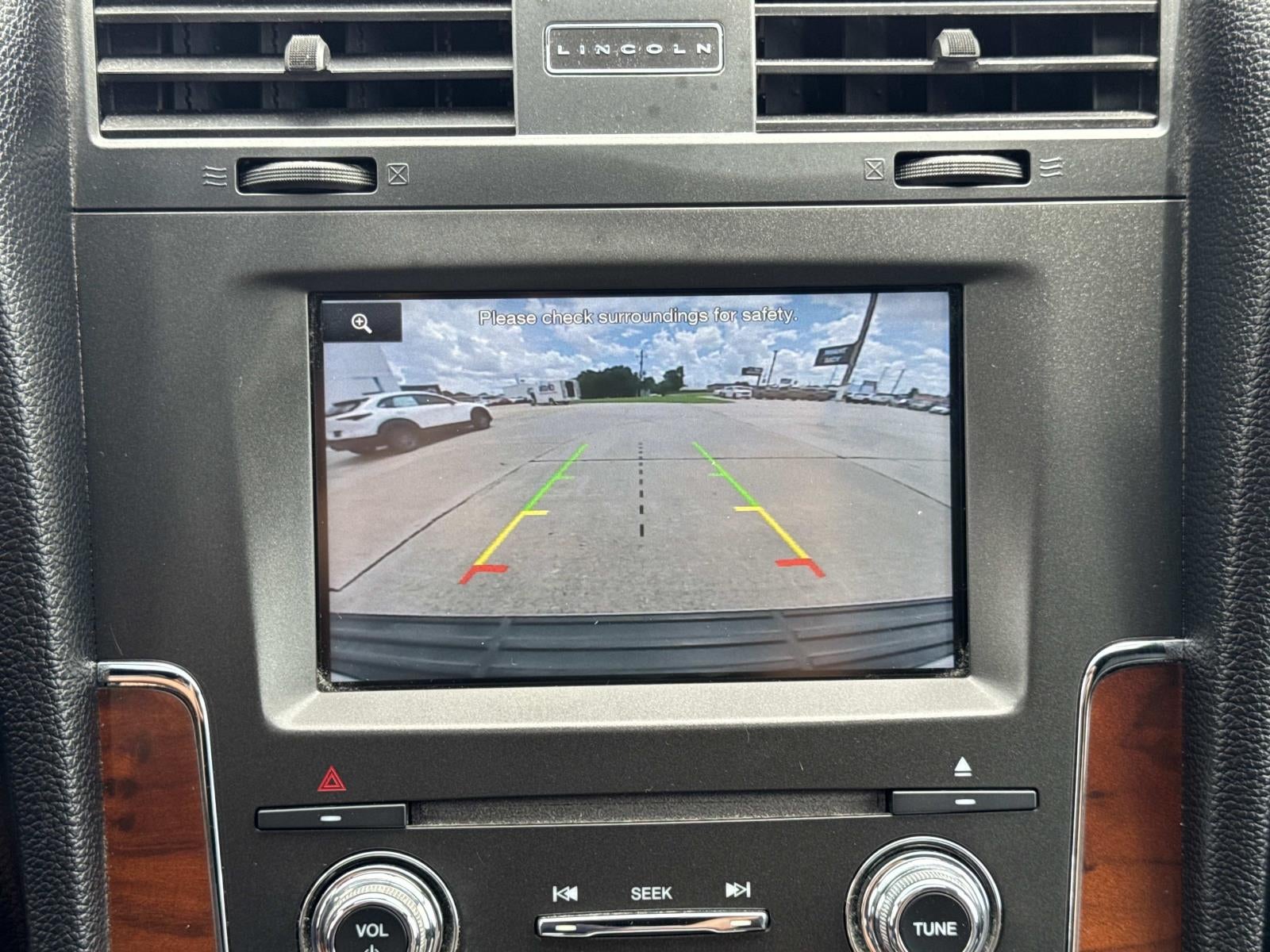 2015 Lincoln Navigator 2WD 4dr