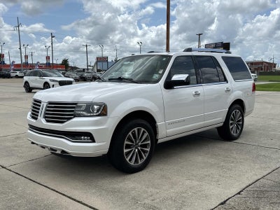 2015 Lincoln Navigator 2WD 4dr