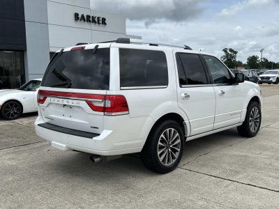 2015 Lincoln Navigator 2WD 4dr