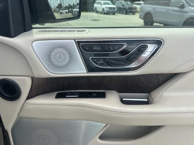 2020 Lincoln Navigator Reserve 4x2