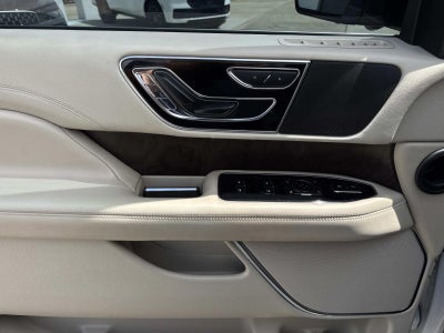 2019 Lincoln Navigator L Select 4x2
