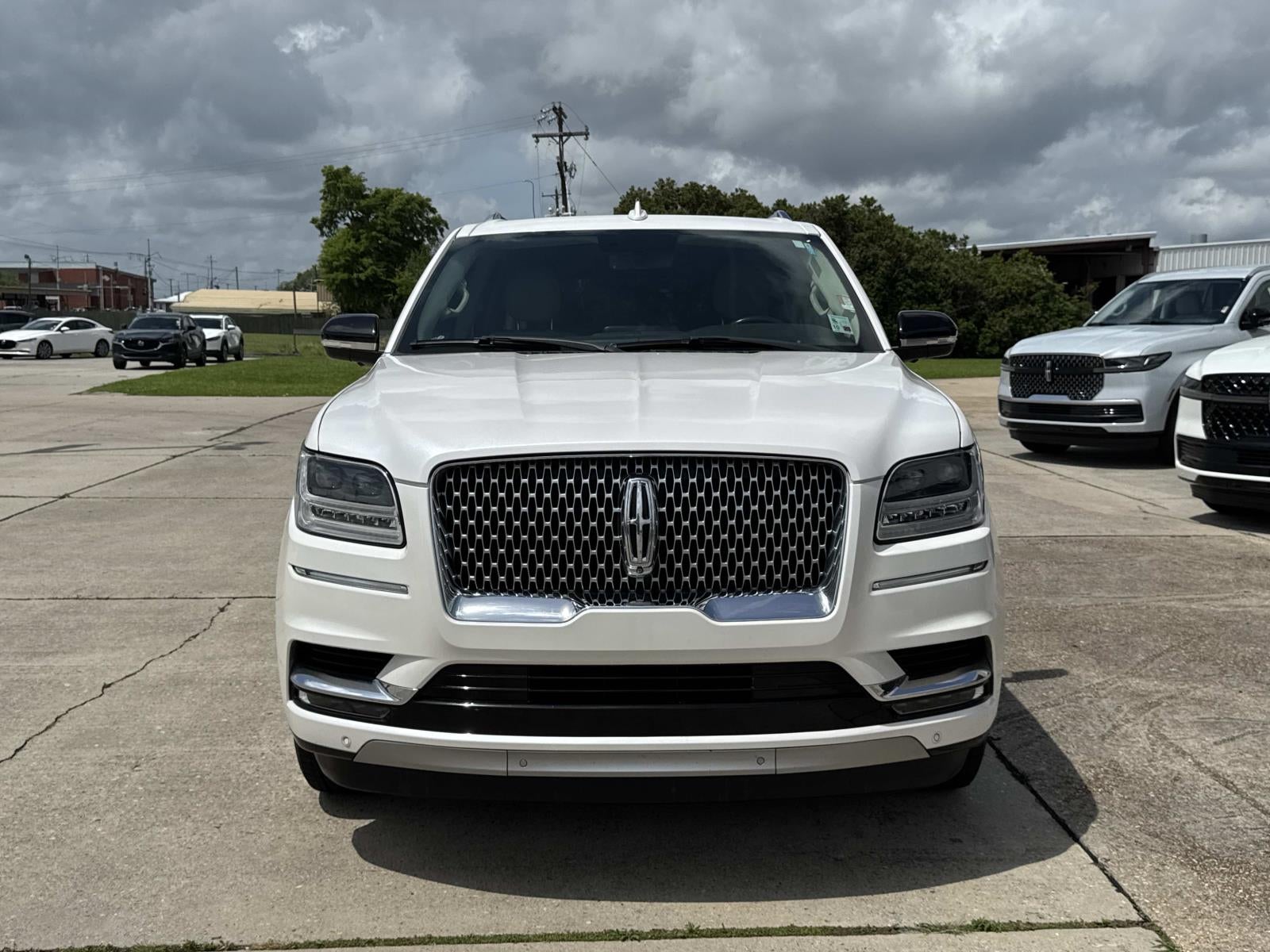 2019 Lincoln Navigator L Select 4x2