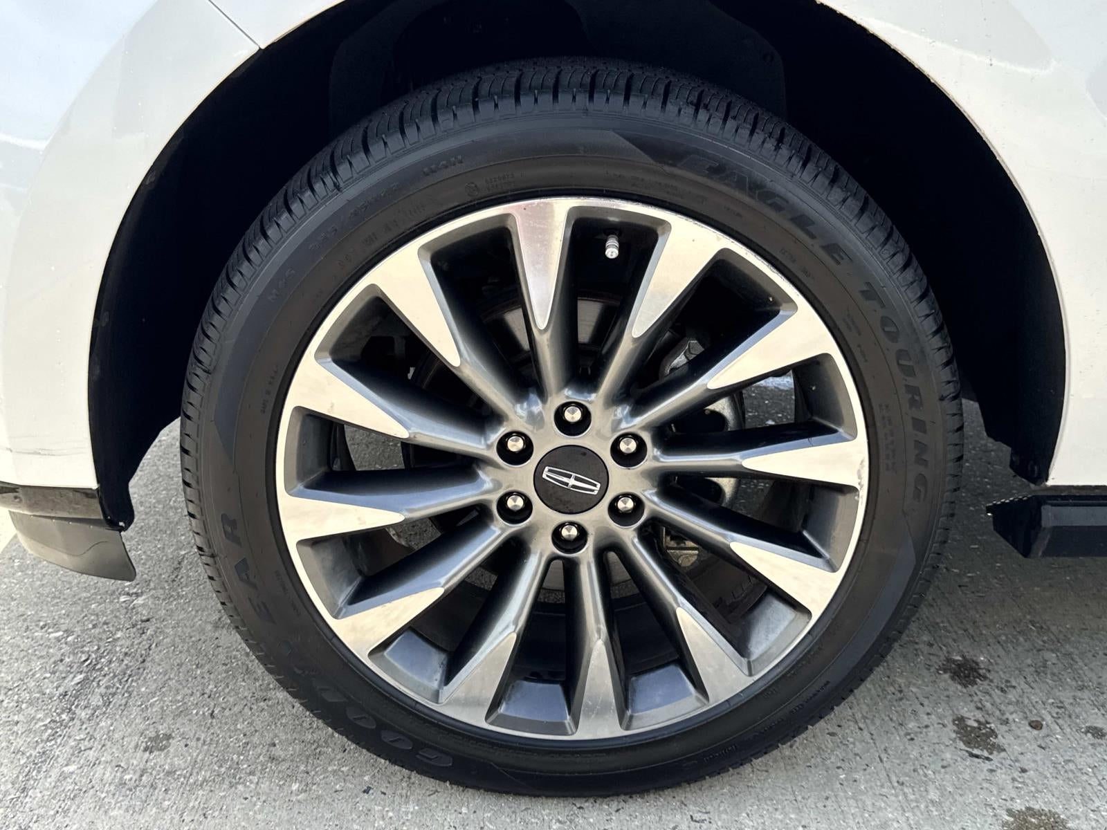 2019 Lincoln Navigator L Select 4x2