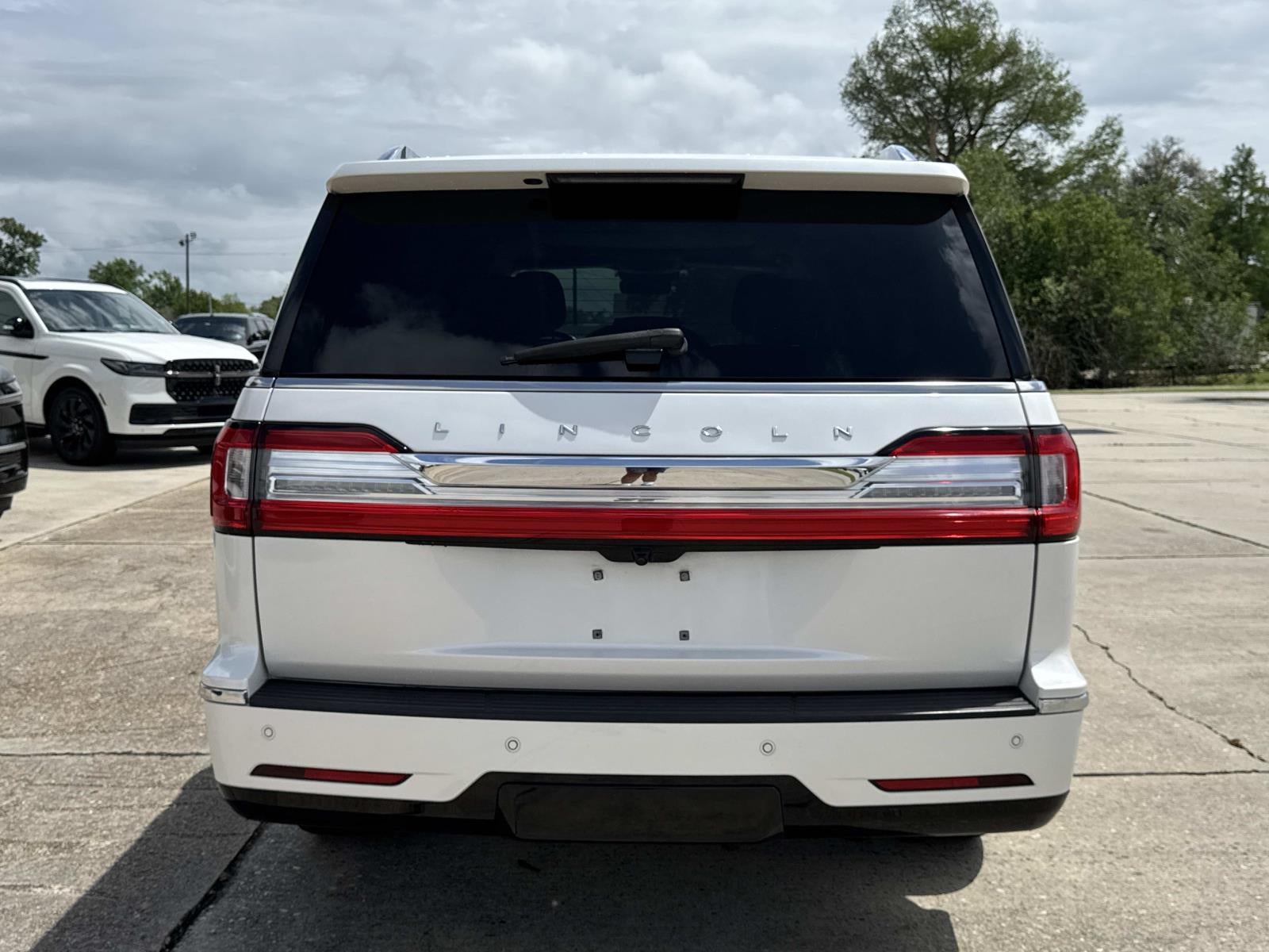 2019 Lincoln Navigator L Select 4x2