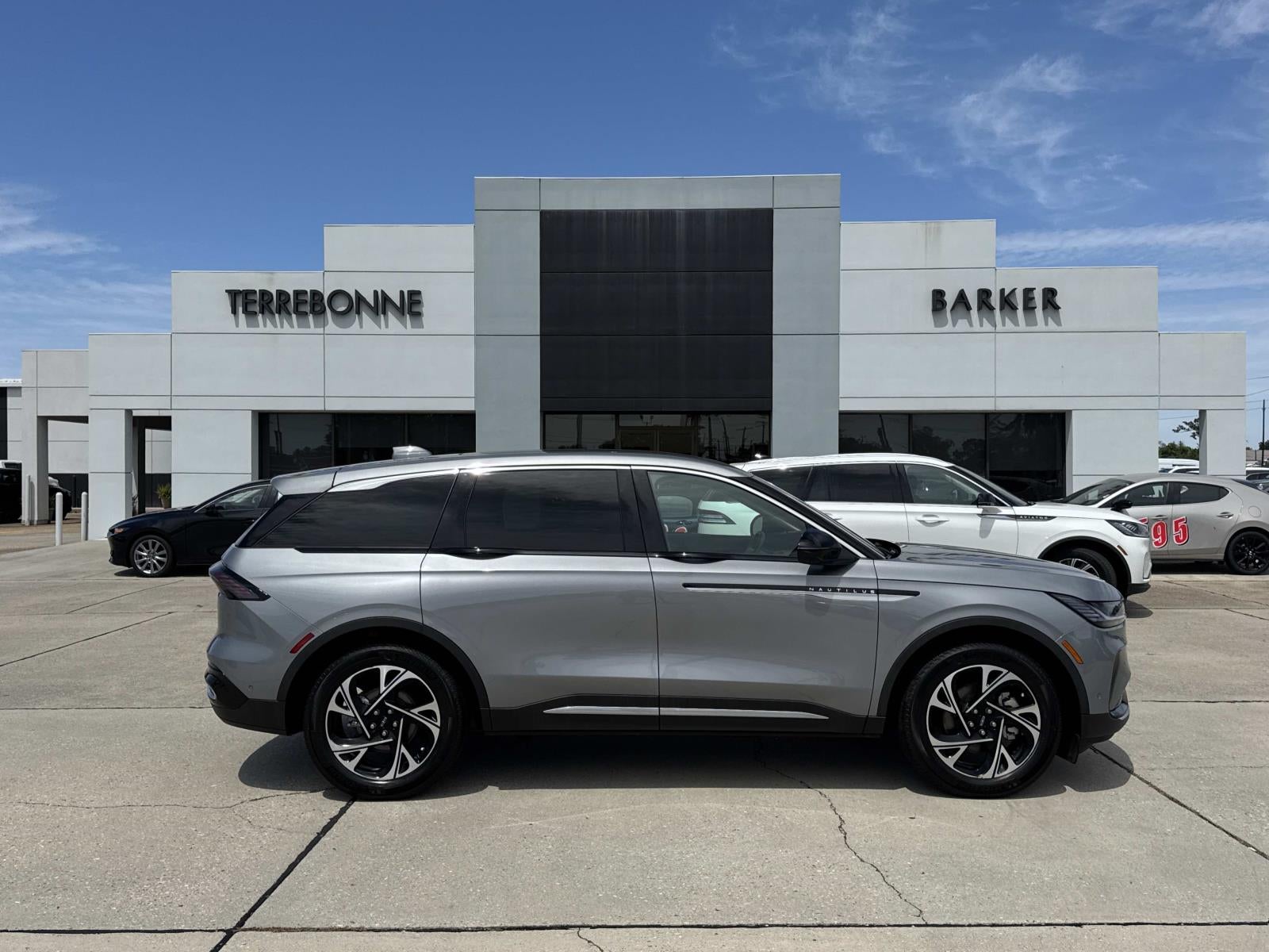 2024 Lincoln Nautilus Premiere AWD