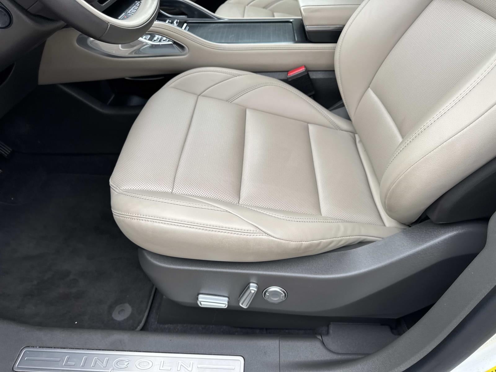 2025 Lincoln Nautilus Premiere AWD