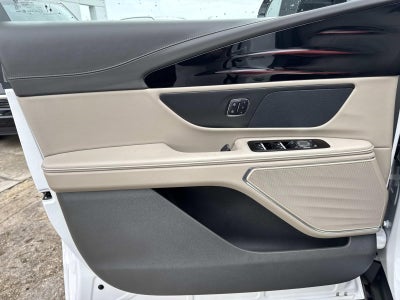 2025 Lincoln Nautilus Premiere AWD