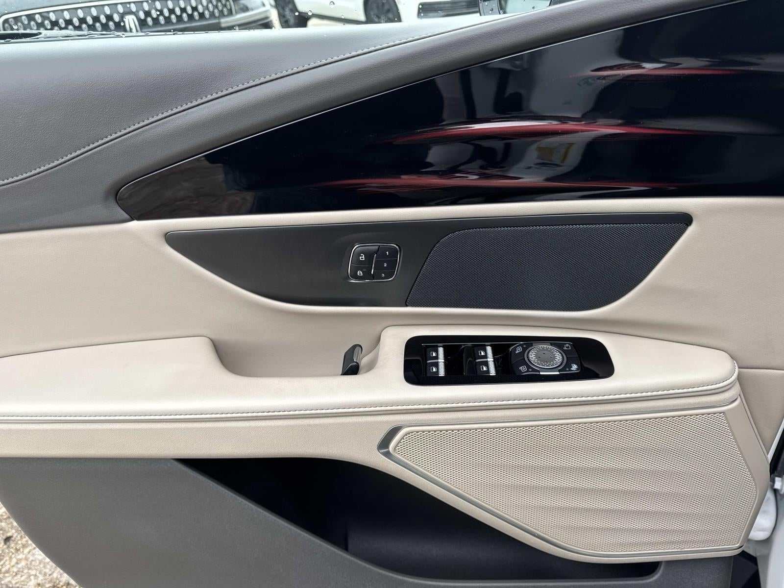 2025 Lincoln Nautilus Premiere AWD