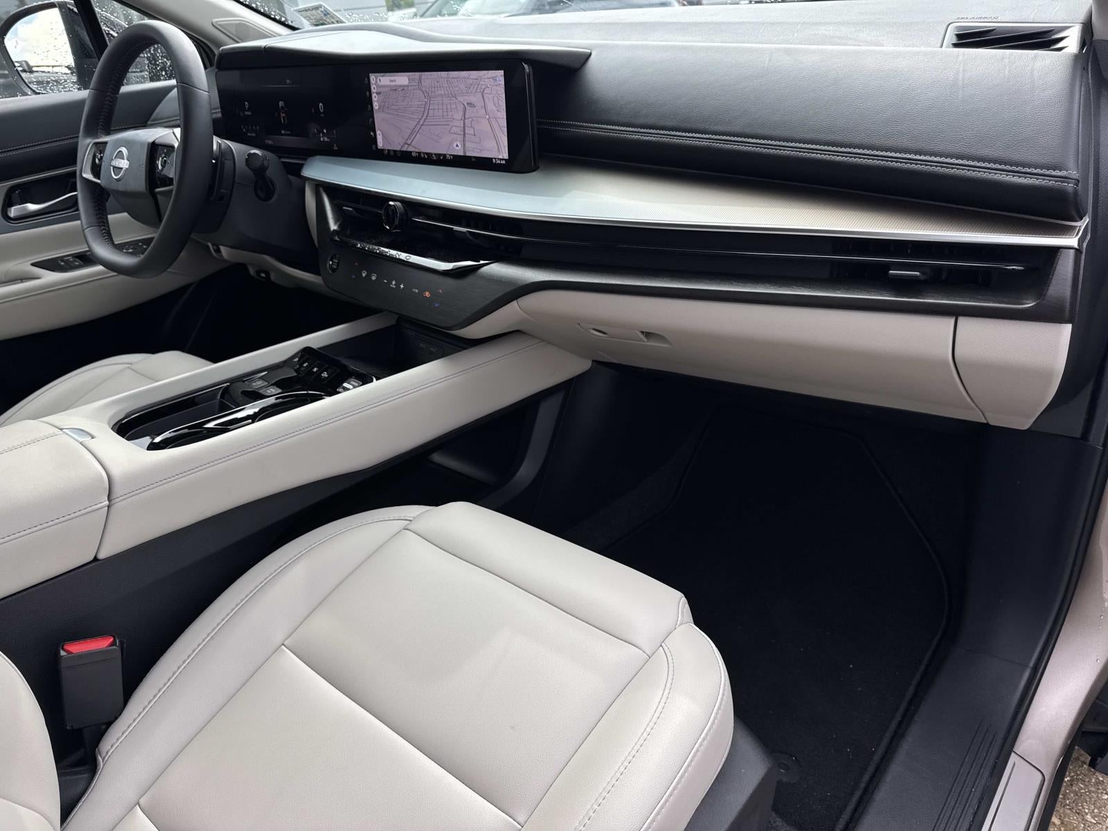 2025 Nissan Murano AWD SL