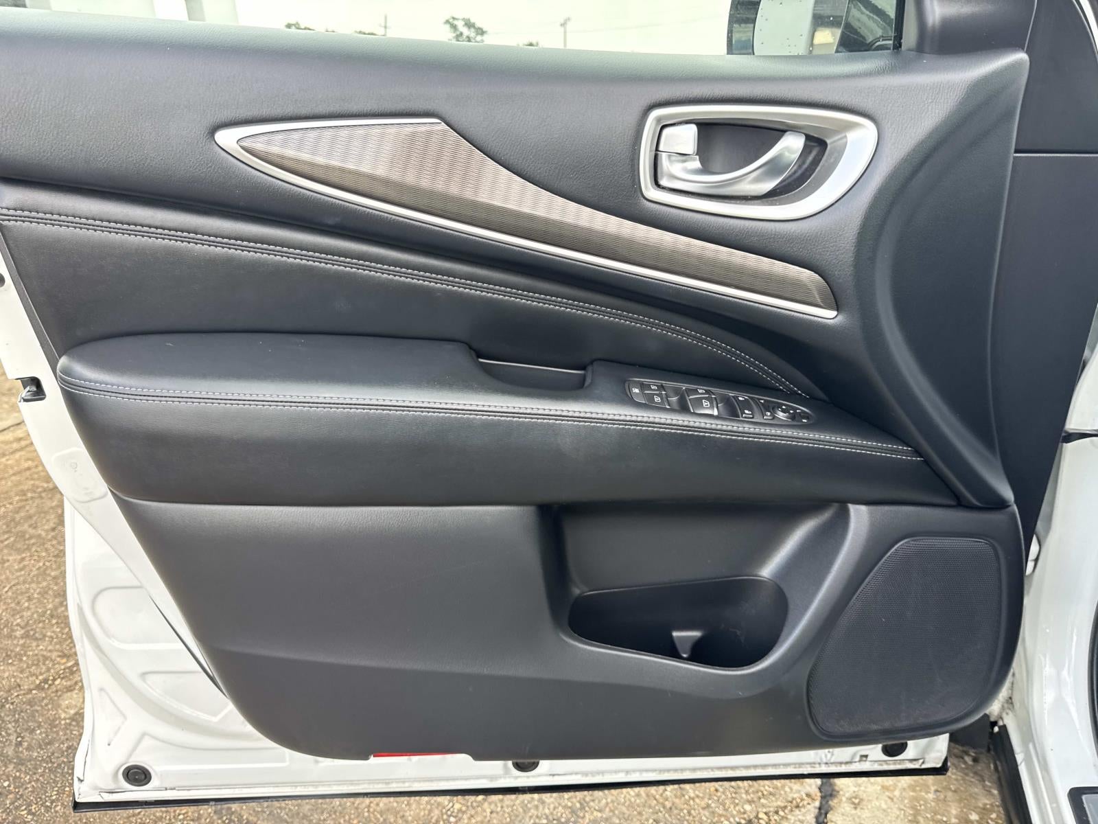 2017 INFINITI QX60 FWD