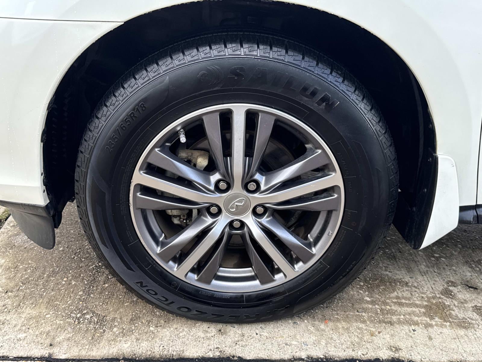 2017 INFINITI QX60 FWD