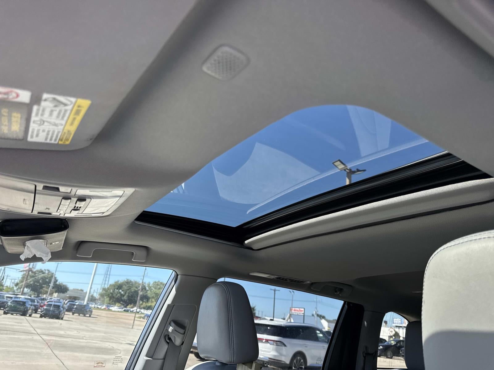 2019 Toyota Highlander SE V6 FWD (Natl)