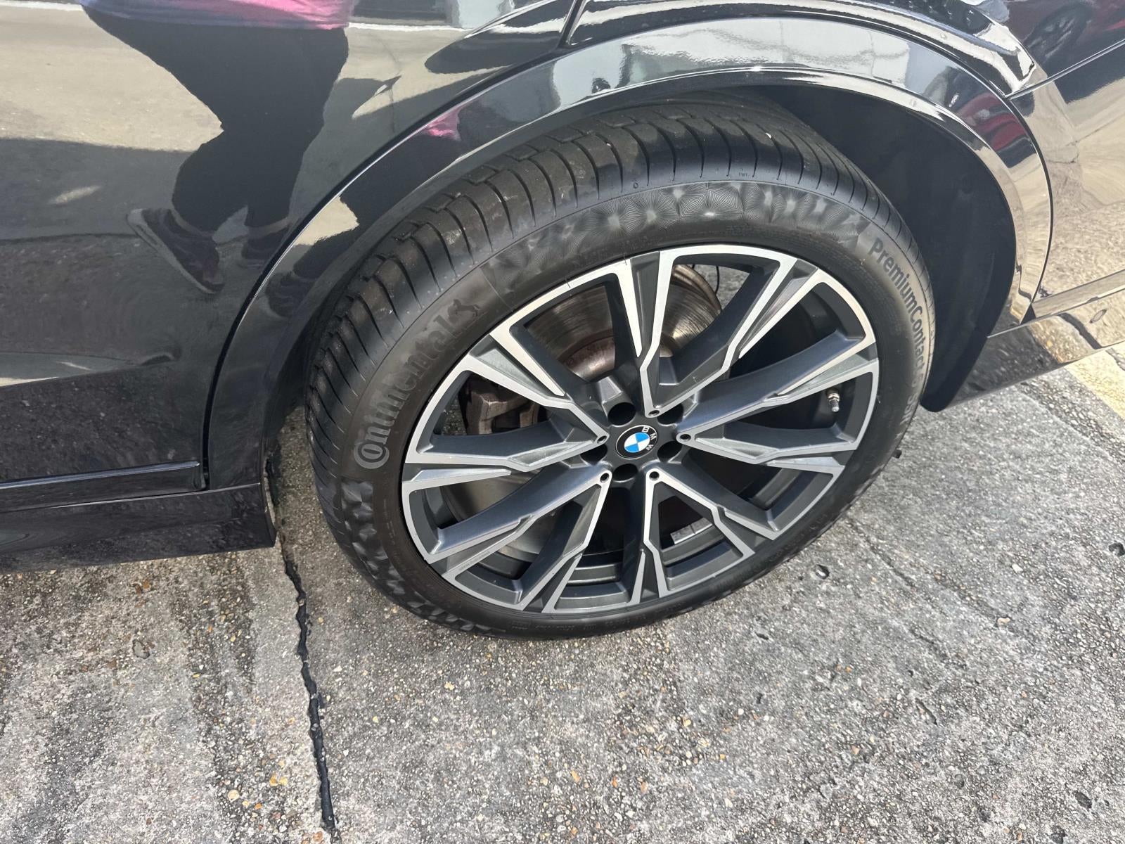 2022 BMW X7 xDrive40i Sports Activity Vehicle