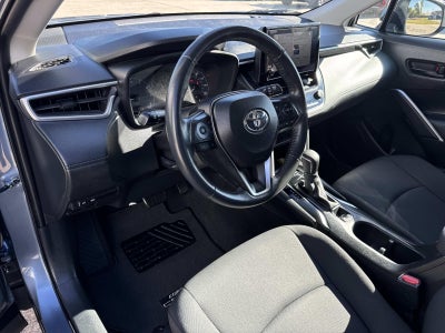 2023 Toyota Corolla Cross LE 2WD (Natl)