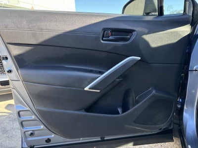 2023 Toyota Corolla Cross LE 2WD (Natl)