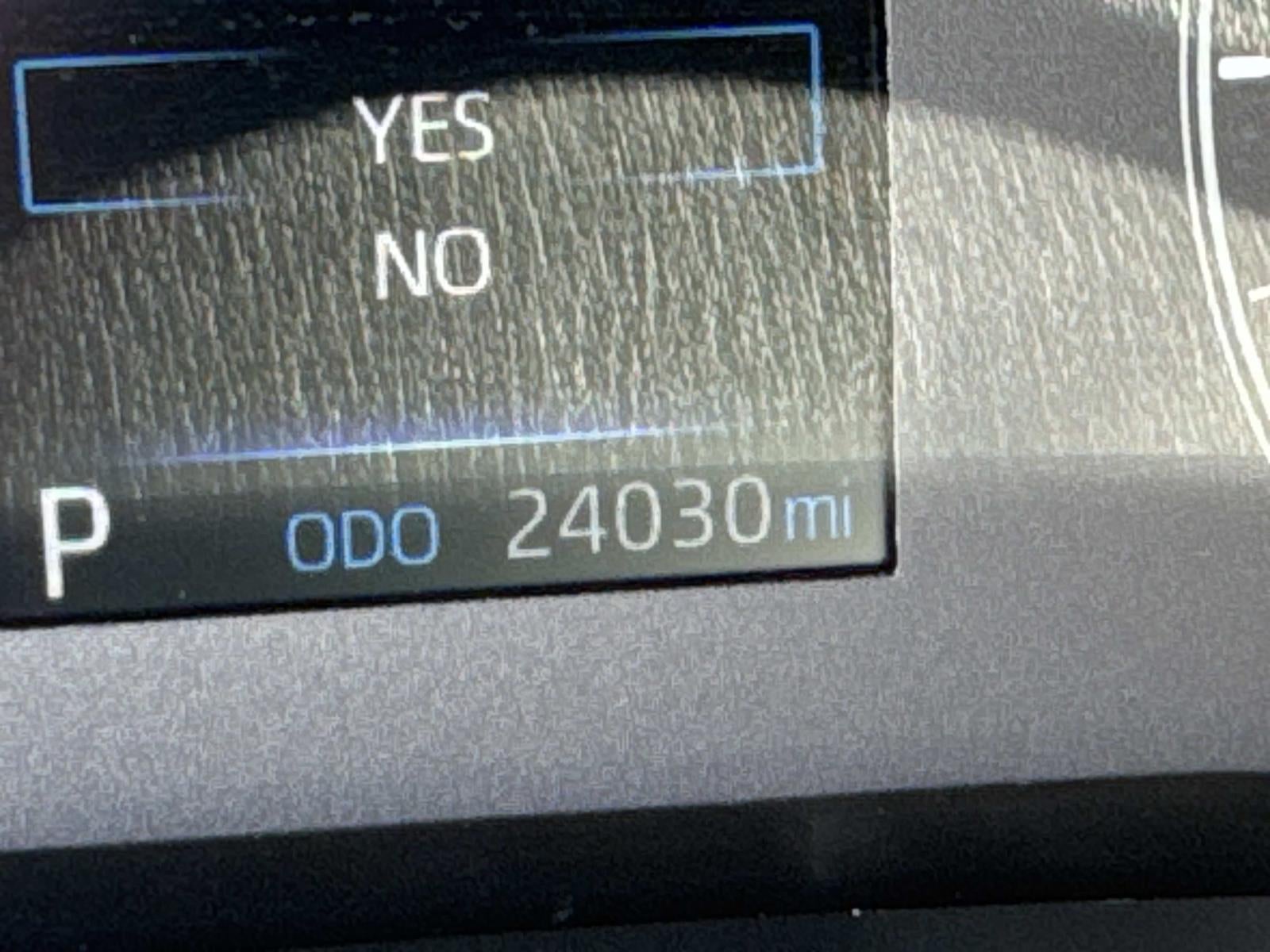 2023 Toyota Corolla Cross LE 2WD (Natl)