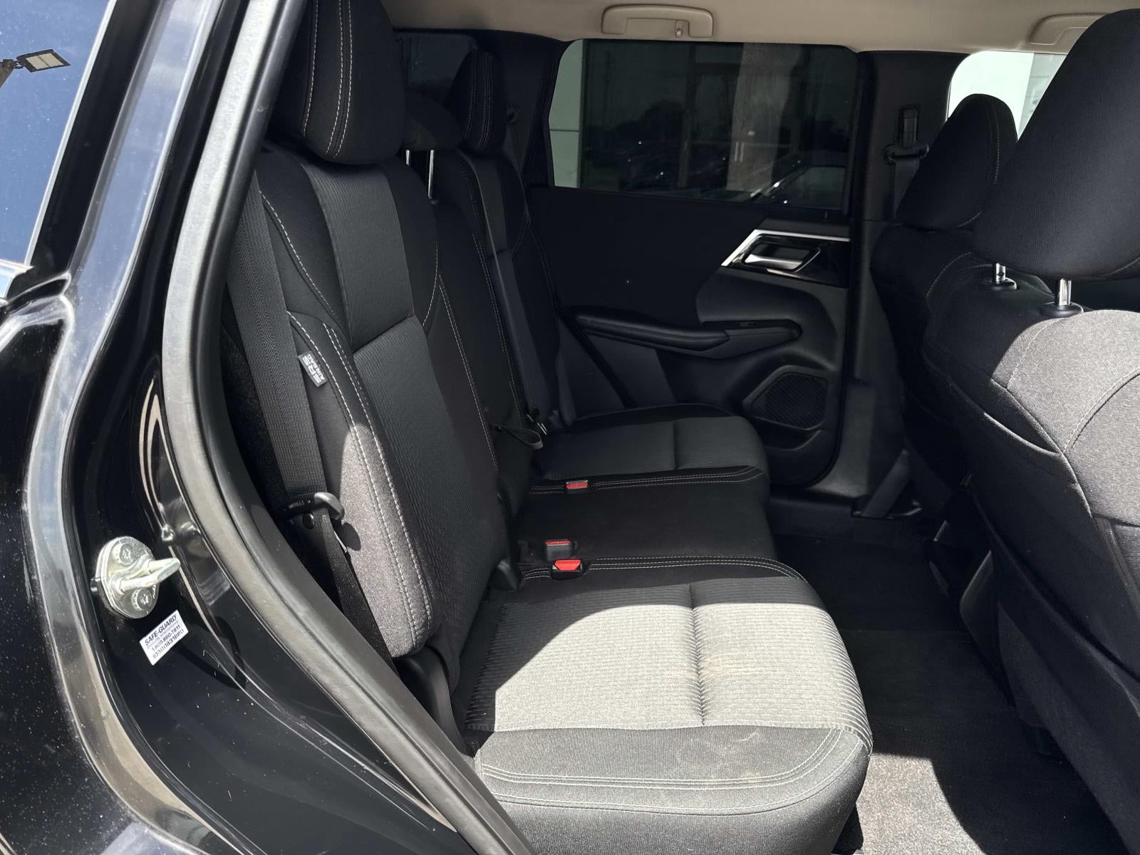 2024 Mitsubishi Outlander ES FWD