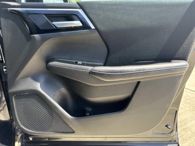 2024 Mitsubishi Outlander ES FWD