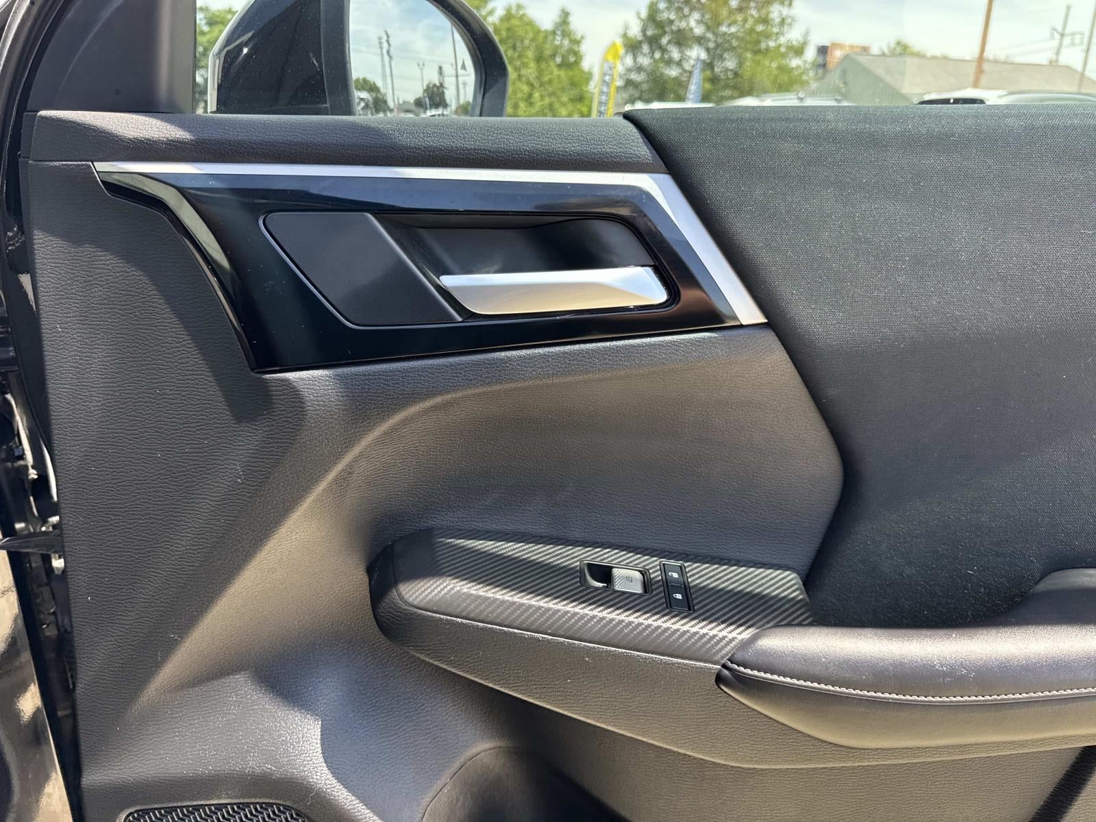 2024 Mitsubishi Outlander ES FWD