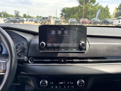 2024 Mitsubishi Outlander ES FWD