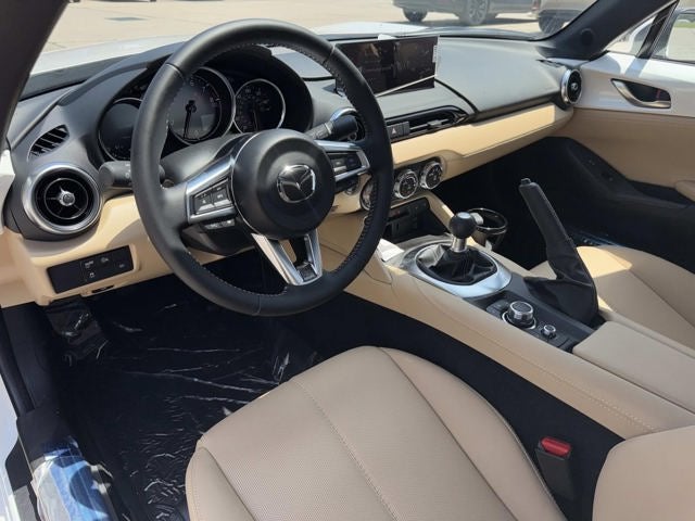 2026 Mazda Mazda MX-5 Miata RF Grand Touring