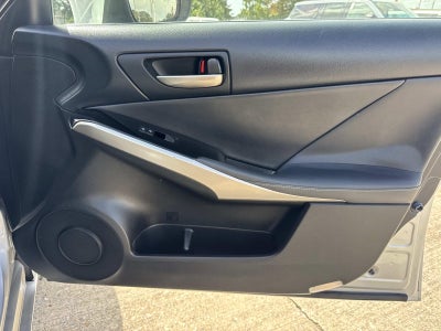 2019 Lexus IS IS 300 RWD