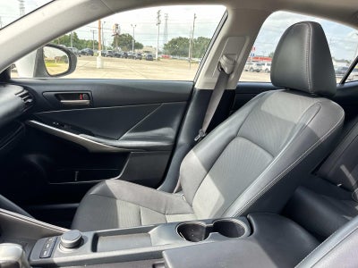 2019 Lexus IS IS 300 RWD