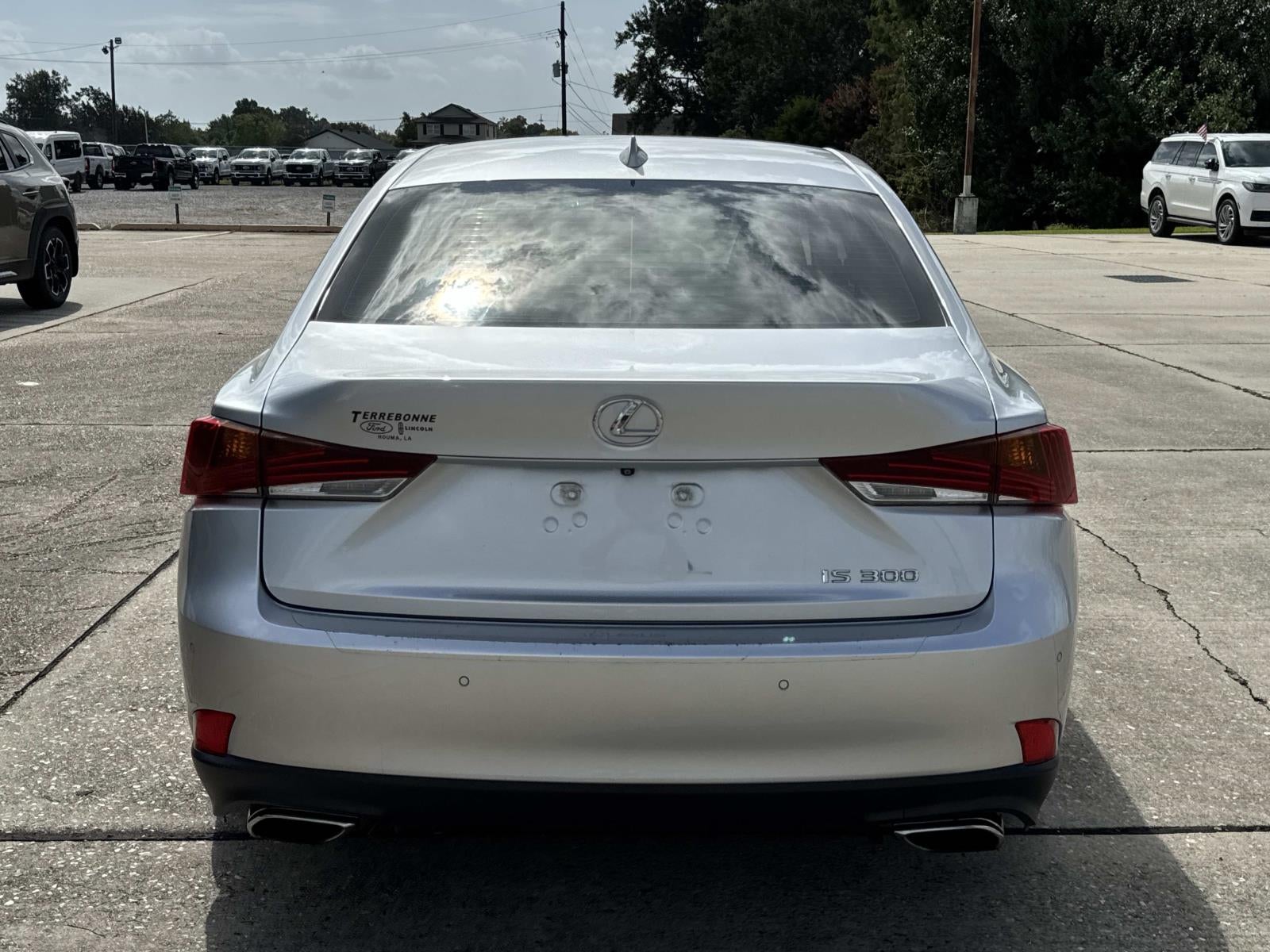 2019 Lexus IS IS 300 RWD