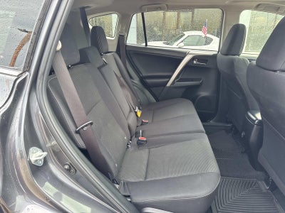 2018 Toyota RAV4 XLE FWD (Natl)