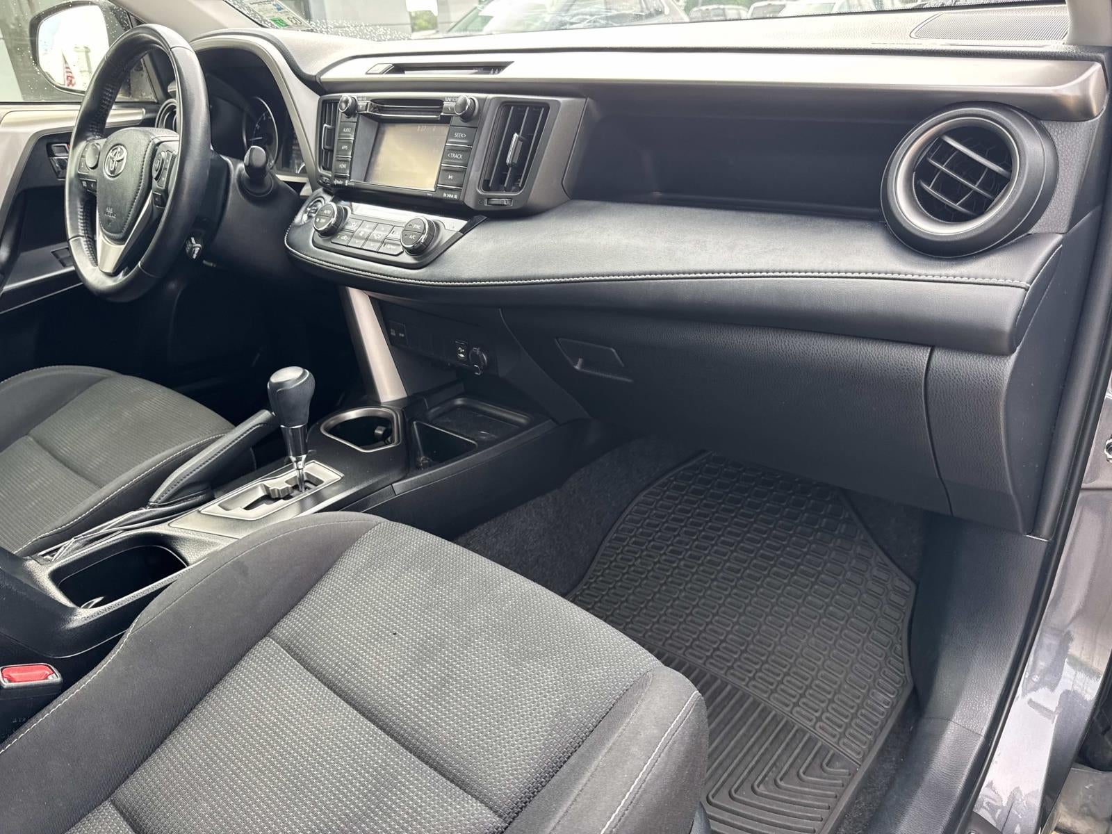 2018 Toyota RAV4 XLE FWD (Natl)