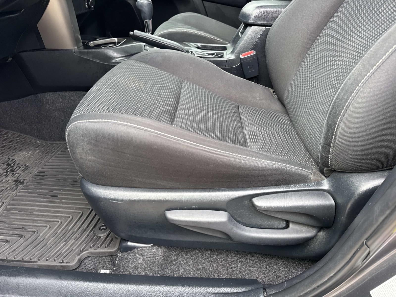 2018 Toyota RAV4 XLE FWD (Natl)