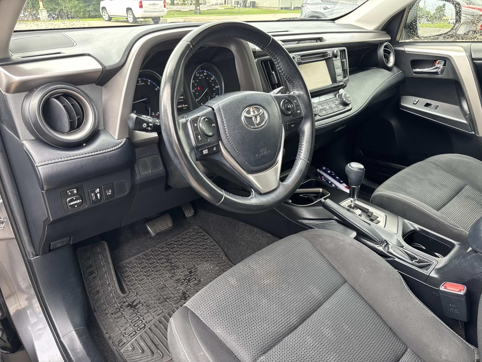 2018 Toyota RAV4 XLE FWD (Natl)