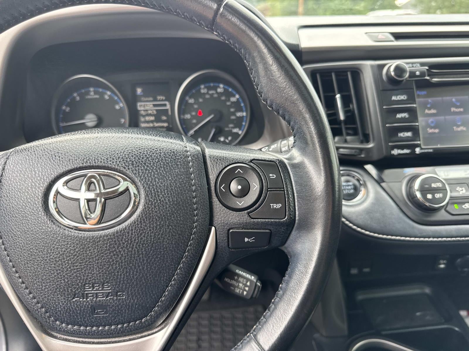 2018 Toyota RAV4 XLE FWD (Natl)