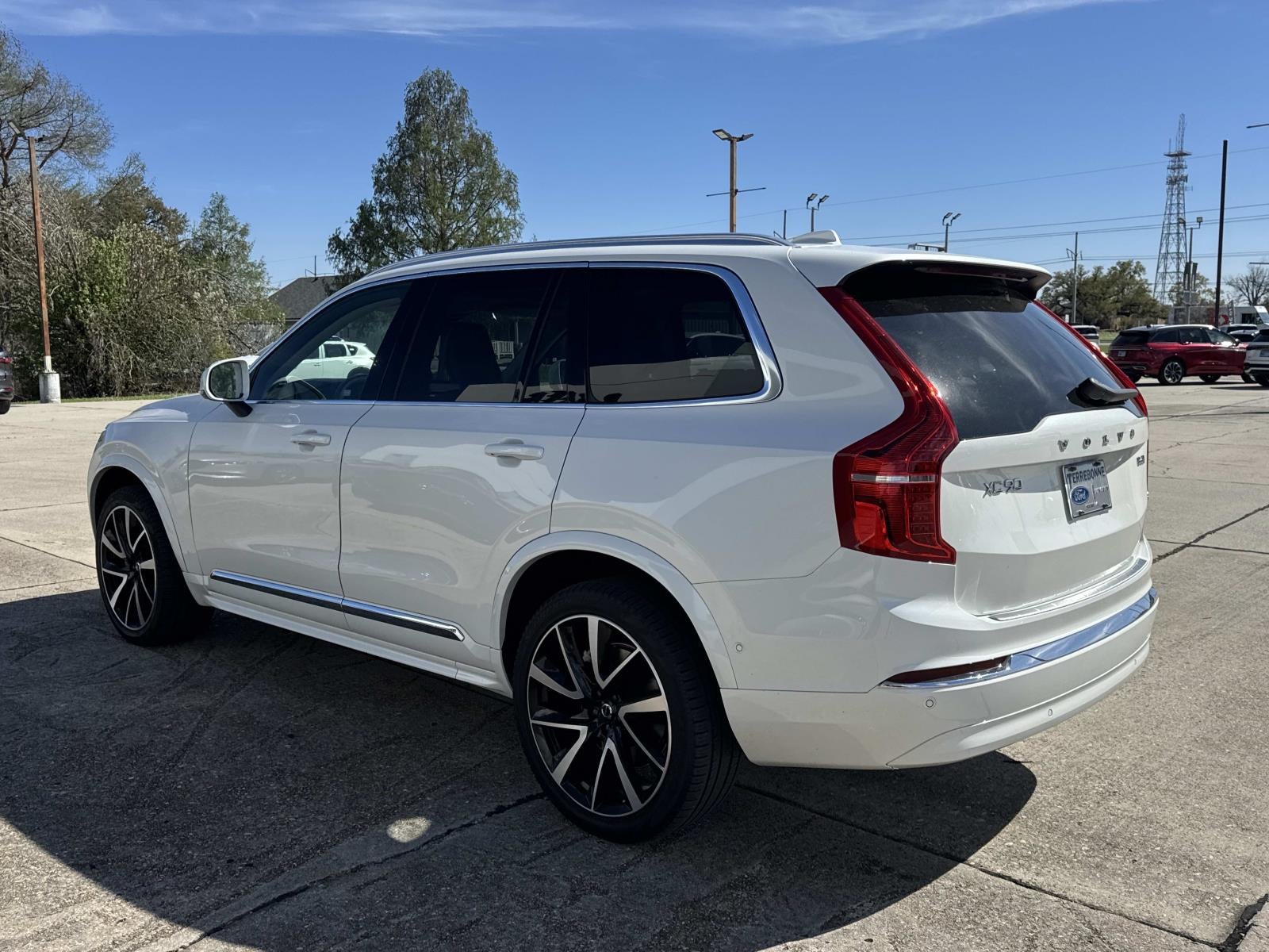 2024 Volvo XC90 B6 AWD Ultimate Bright Theme 7P