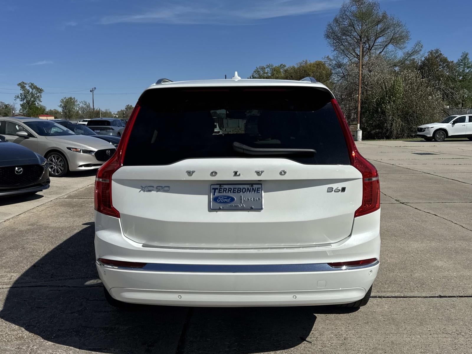 2024 Volvo XC90 B6 AWD Ultimate Bright Theme 7P