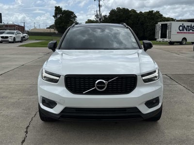 2019 Volvo XC40 T4 FWD R-Design