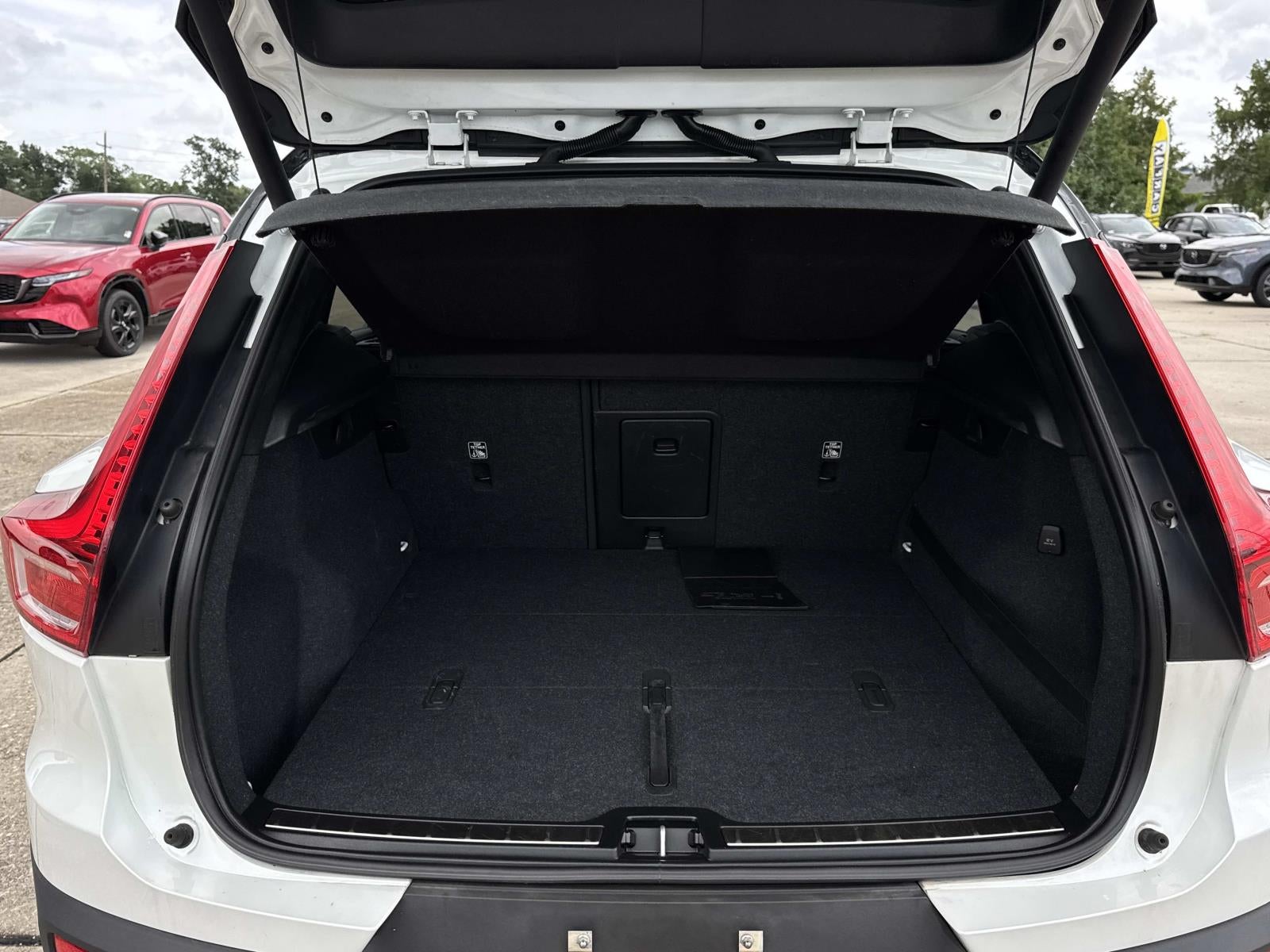 2019 Volvo XC40 T4 FWD R-Design
